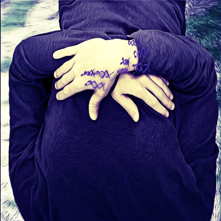 Picsart_23-09-17_12-41-26-325